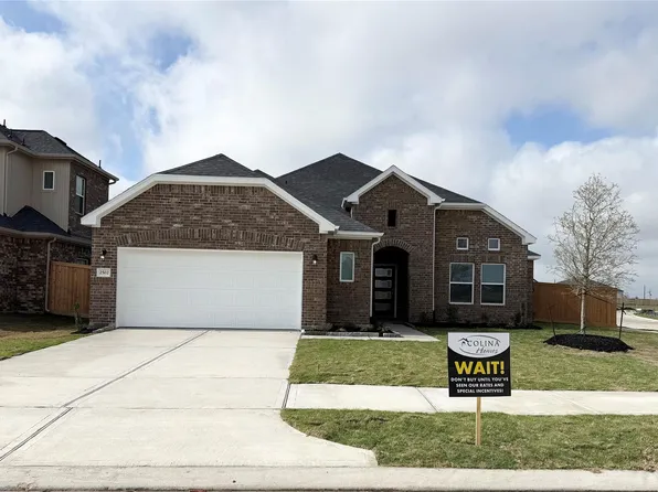 2502 Shallow Lake Dr, Iowa Colony, TX 77583