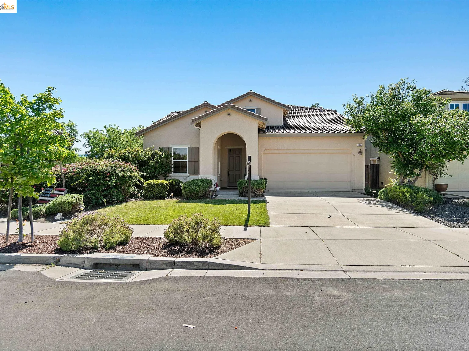 1365 Maple Dr, Oakley, CA 94561 | Zillow