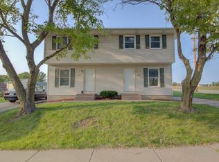 1704-1706 W 53rd St, Davenport, IA 52806