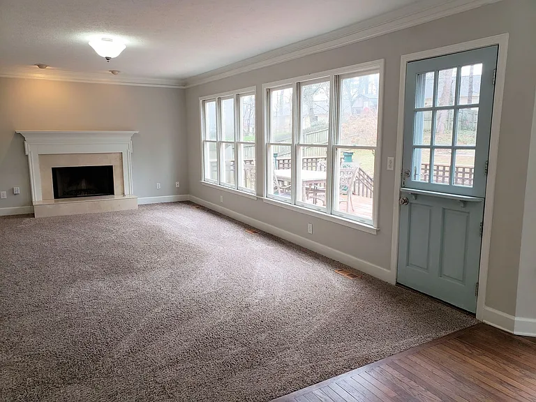 1352 Hearthstone Way NW — Photo 10