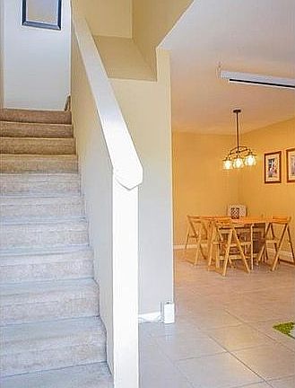 4th image of 306 City View Dr #306