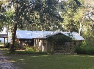 352 Tinsley Rd, Florahome, FL 32140