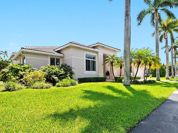 2nd image of 13761 SW 84th Court