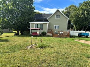 559 S 1st St, Montevideo, MN 56265