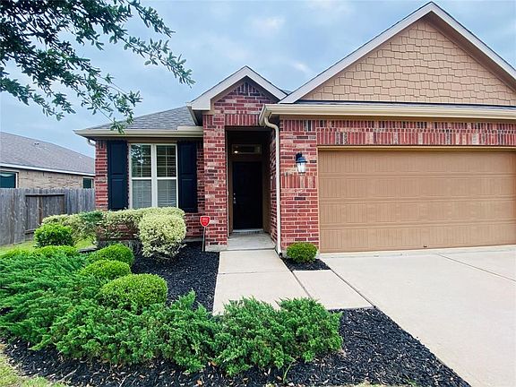 2nd image of 5406 Baronet Dr