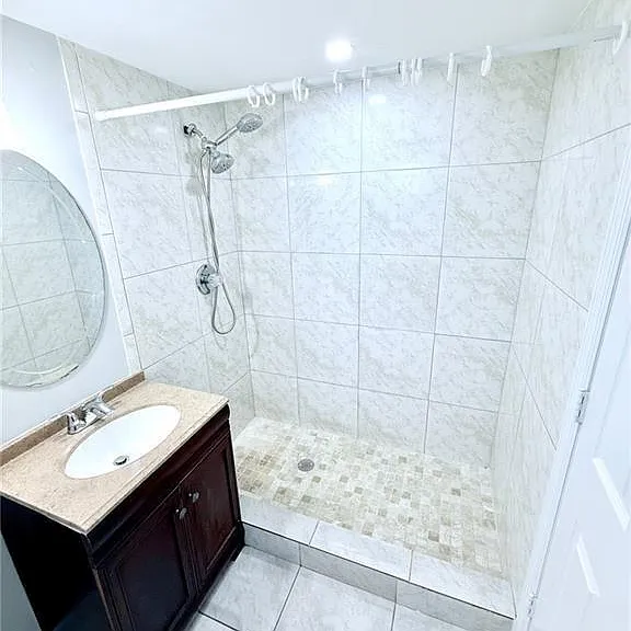1420 Green Valley Cir #802 — Photo 2