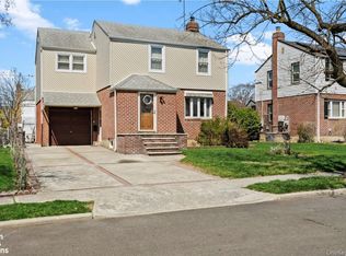96 Nassau Street, Elmont, NY 11003