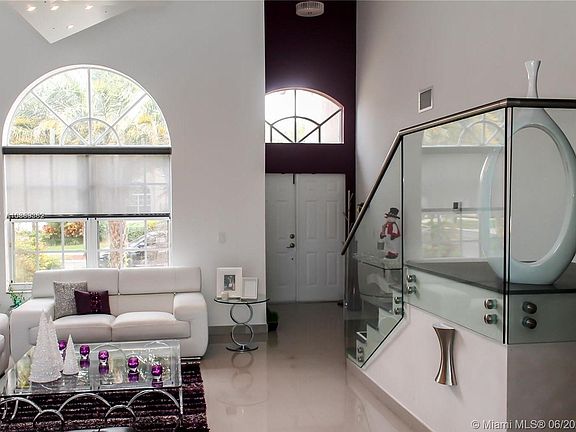 3rd image of 10933 NW 59th St #10933