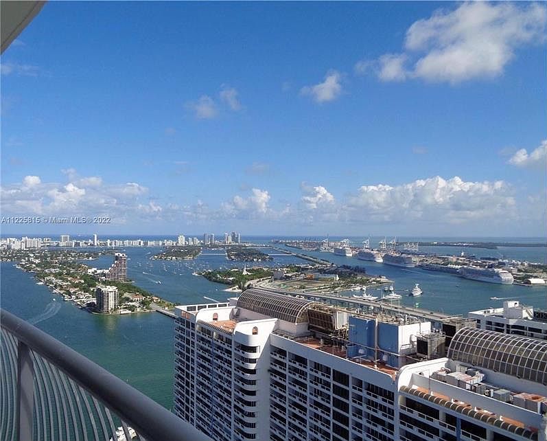 1st image of 1750 N Bayshore Dr APT 4906