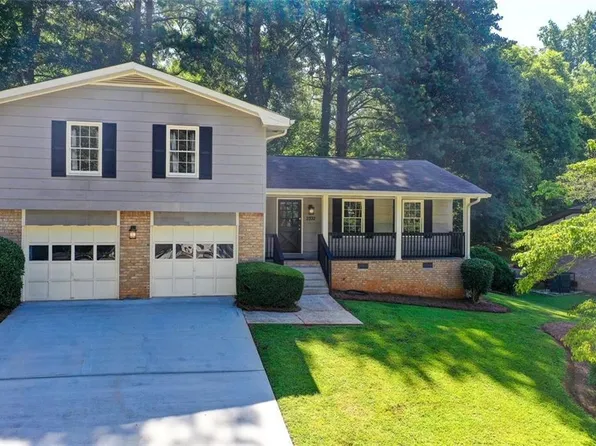 2332 Chevy Chase Ln, Decatur, GA 30032