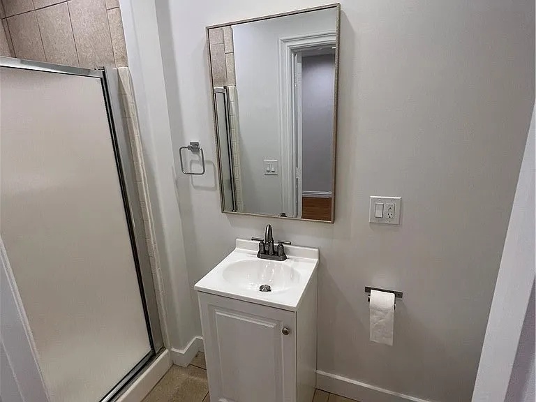 517 Concord St — Photo 22