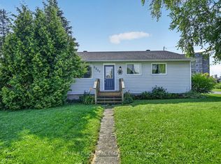 2257 Dundas St, Edwardsburgh/cardinal, ON K0E 1E0