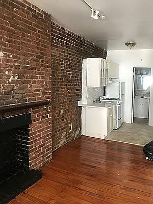 5th image of 311 E 60th St #4D