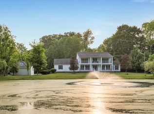 8000 Lake Rd, Seville, OH 44273