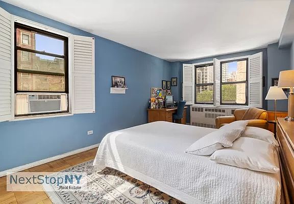 4th image of 241 E 76th St APT 2F