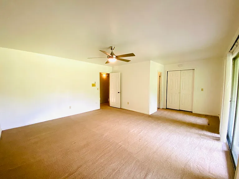 371 Pineview Rd — Photo 15