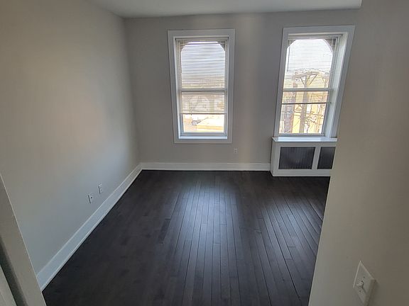 5th image of 94 Tonnelle Ave