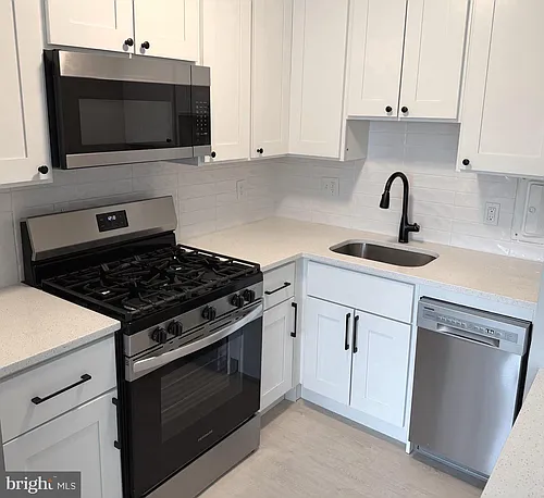 922 24th St NW #521 Photo 1