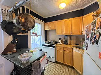 Rented by Brooklyn Heights Real Estate Inc