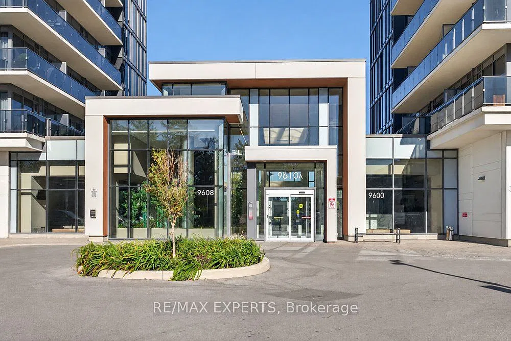 2 bed, $3,200 — Photo 2