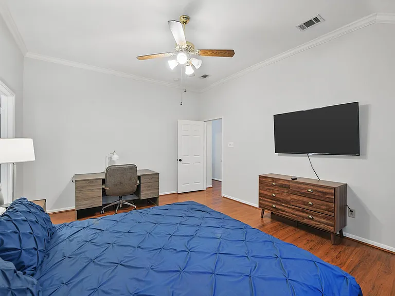 2432 Covington Dr — Photo 28
