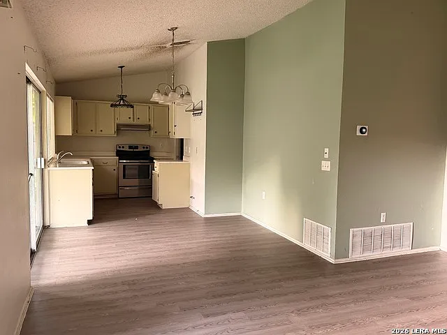 12723 La Quinta — Photo 6