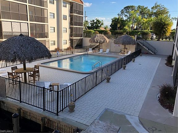 3rd image of 9395 Pennsylvania Ave APT 21