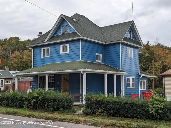 414 Rushbrook St, Mayfield, PA 18433