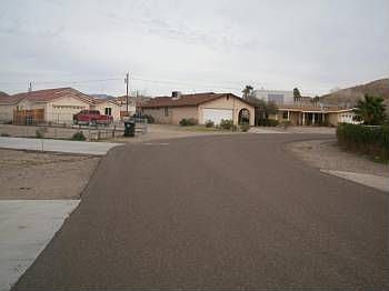 3rd image of 1693 Oro Ave