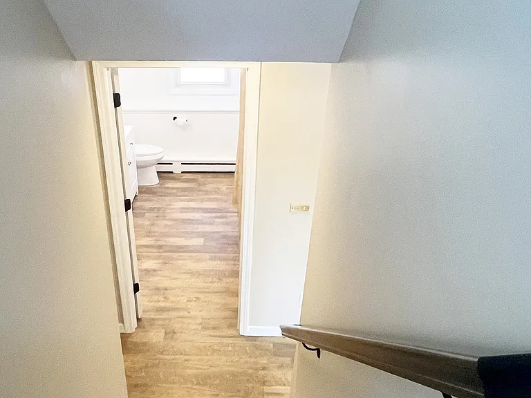 2 Burning Bush Blvd #2B — Photo 15