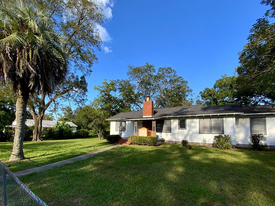 308 Depot St, Bonifay, FL 32425 MLS 11205012 Zillow