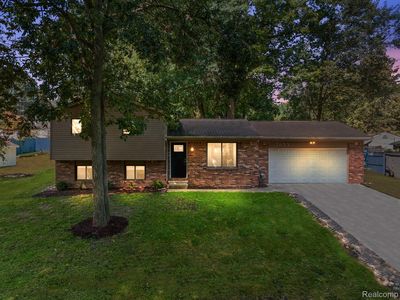 7955 Hillandale Dr, Clarkston, MI, 48348