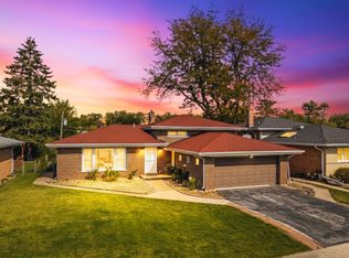 452 E 167th St, South Holland, IL 60473