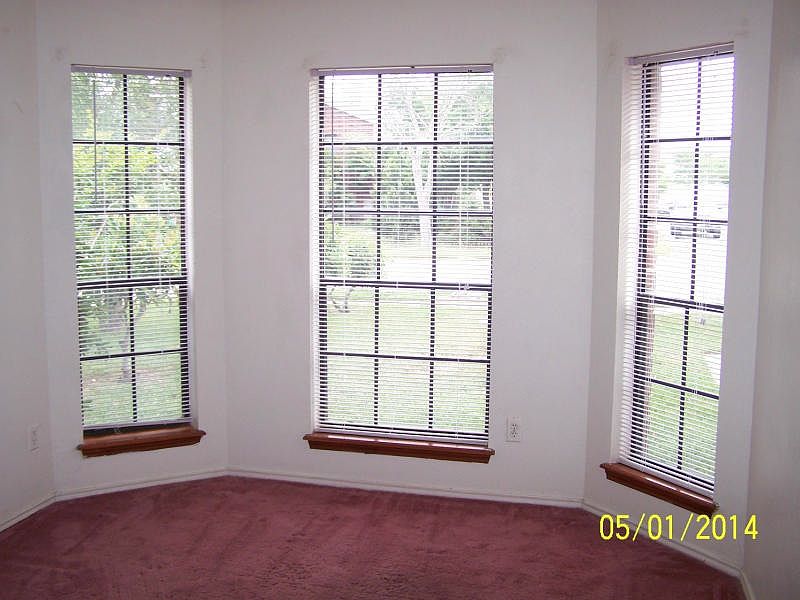 2nd image of 2605 Bevecrest Dr