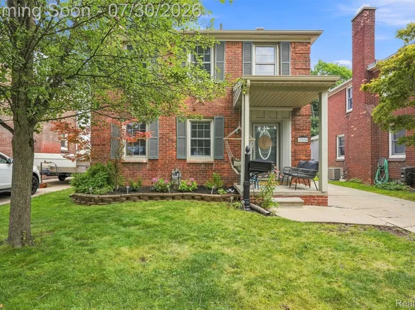 13134 Commonwealth St, Southgate, MI 48195
