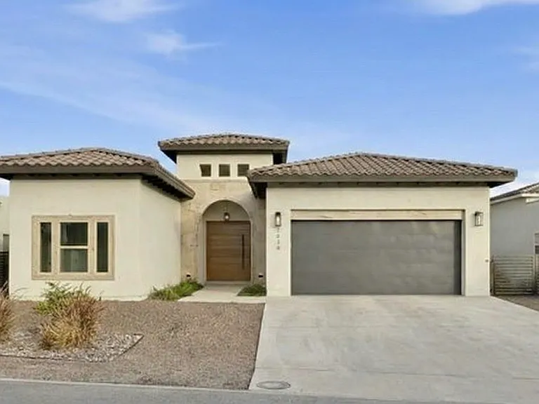 5636 River Run St — Photo 1