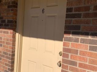 809 Meadow Ridge Ct APT 6, Winston Salem, NC 27107