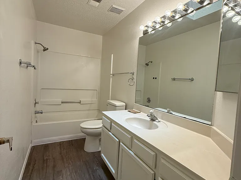 8310 Camino Paisano NW — Photo 16