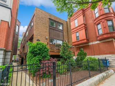 1045 W Altgeld St #A, Chicago, IL, 60614