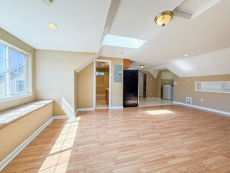 1003 SW 150th St #3 — Photo 5