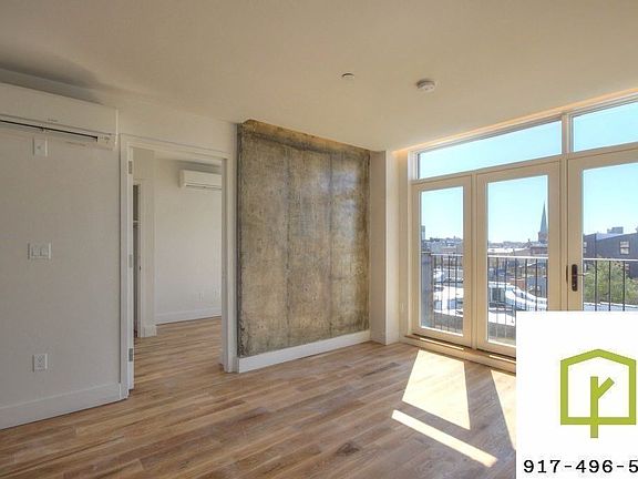 4th image of 310 Graham Ave #508