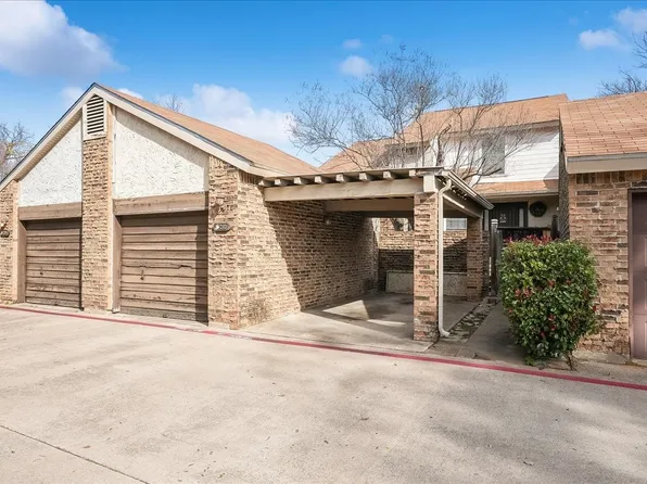 217 Shady Lane Dr, Fort Worth, TX 76112