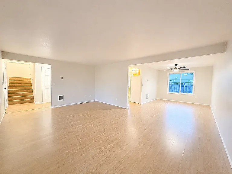 4 bed, 2400 sqft, $2,995 — Photo 2