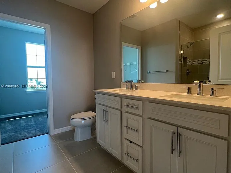 12222 SW Myrtle Oak Dr — Photo 15