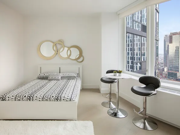 86 Fleet Place image 7 of 23