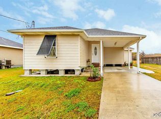 232 Bayou Vista Dr, Thibodaux, LA 70301