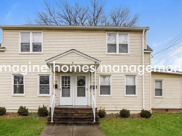77 E Bridge St #1, Berea, OH 44017