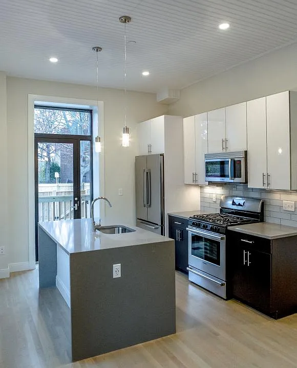 11 Newcomb St #3X