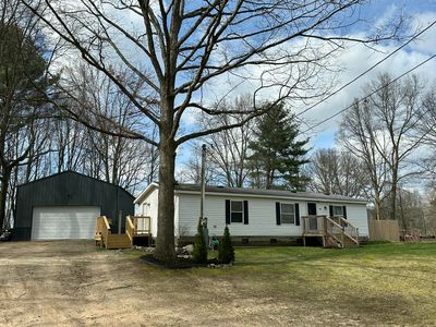 261 W Mustang Moon Trl, Grant, MI, 49327