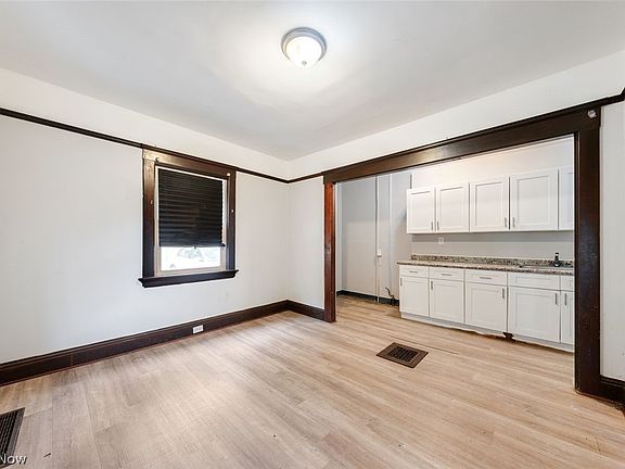 5th image of 3745 E 71st St